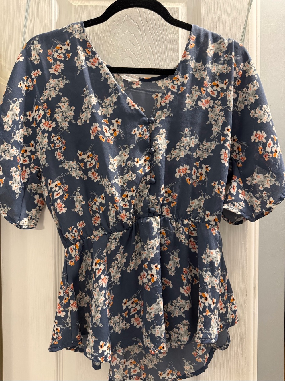 Floral V-Neck Button Blouse